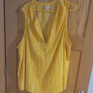 Ava & Viv Yellow Sleeveless Blouse